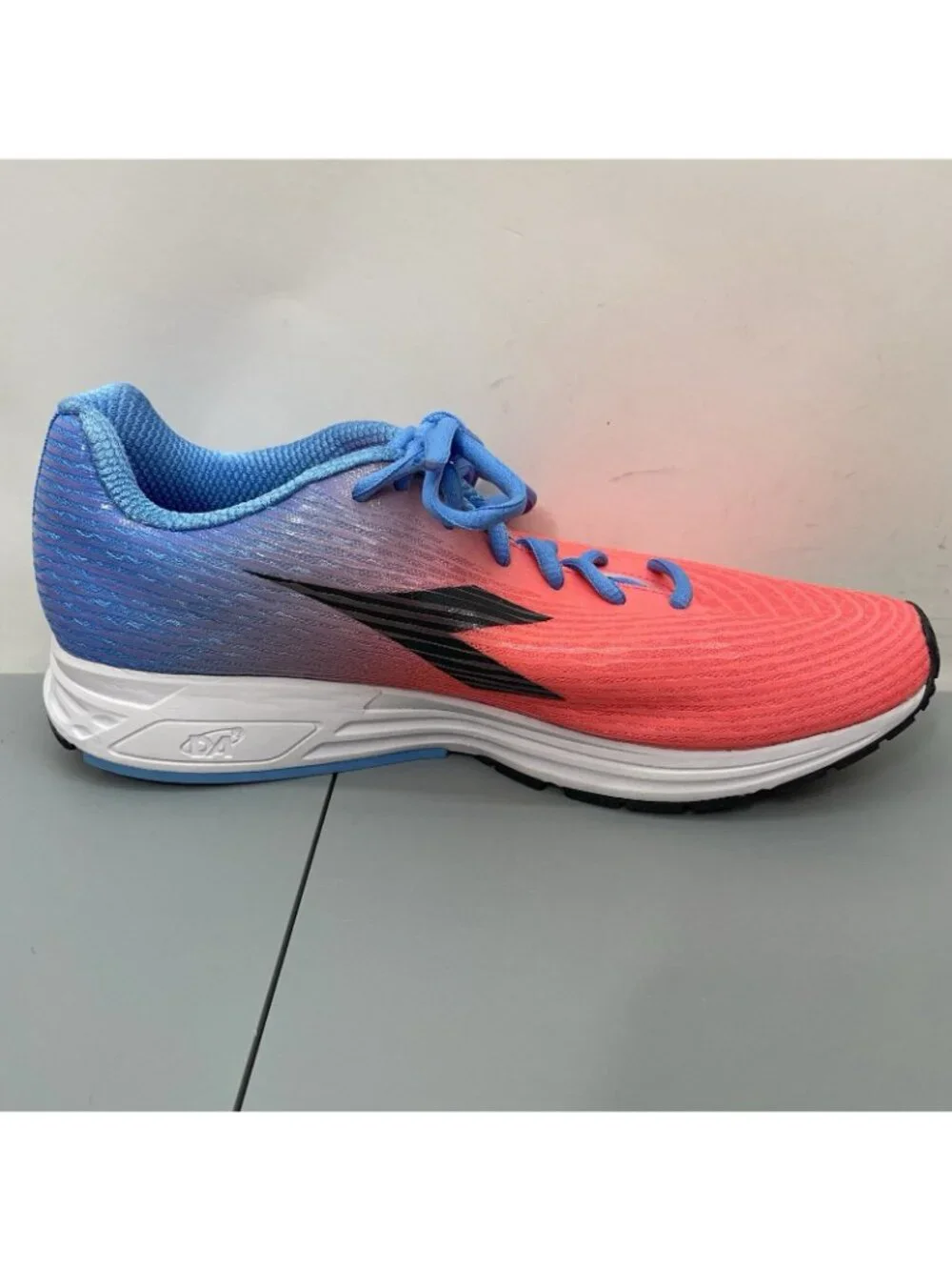 Diadora‎ Action +3 Sneakers Shoes Running Training Athletic Pink Blue Womens 9.5